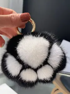 Cute Cat Paw Plush Bag Charm Pendants – Fluffy Faux Fur Keychain with Gold Clasp, Adorable Bag Decoration & Bag Chain Charms for Backpack Purse, Ideal for Kawaii & Cozy Style Lovers, Bag Accessories Charms