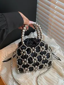 Casual Korean-style niche design women's bag, simple and fashionable sweet shoulder crossbody bag with pearl strings women's handbag