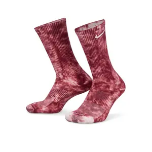 LACOSTE Nike Everyday Plus Cushioned Crew Sports Athletic Socks, Red, Textured Design, Logo Accent