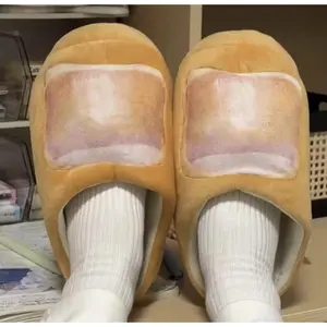 Funny Big Toe Plush Slippers, Youthful and Creative Big Toe Slippers, Toe-Squeezing Slippers, Unisex Home Slippers, Soft and Comfortable, Essential for Home Use