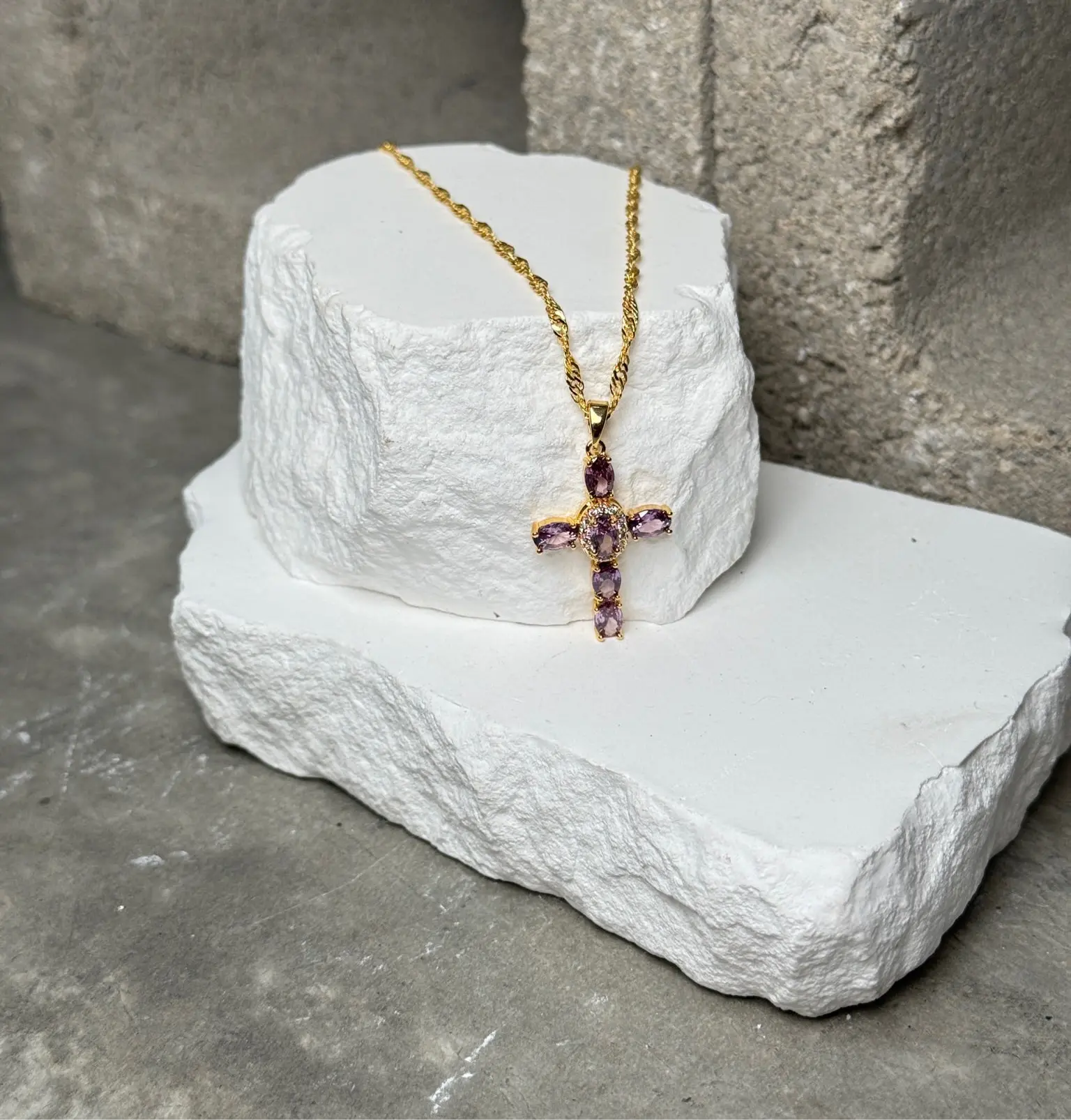 Cross Necklace w/ 16 inch chain