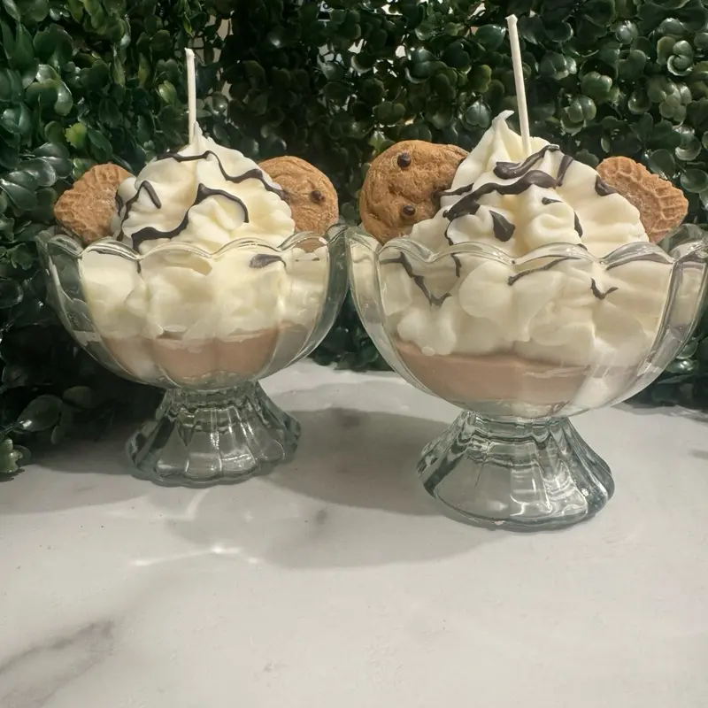 Chocolate Chip Cookies Scented Frosting Soy Candle - Emberly And Wick Co.