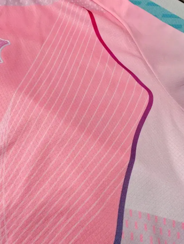 Pink Gradient Number 10 Short Sleeve Fan Shirt Casual Streetwear Graphic Tee Sports Tribute Top Spanish Footballer Fan Outfit Soft Breathable Pink Athletic Tee