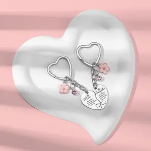 2Pcs Mother Daughter Heart Matching Keyring Keychain Set Gifts For Mom Christmas Mothers Day Gifts from Daughter