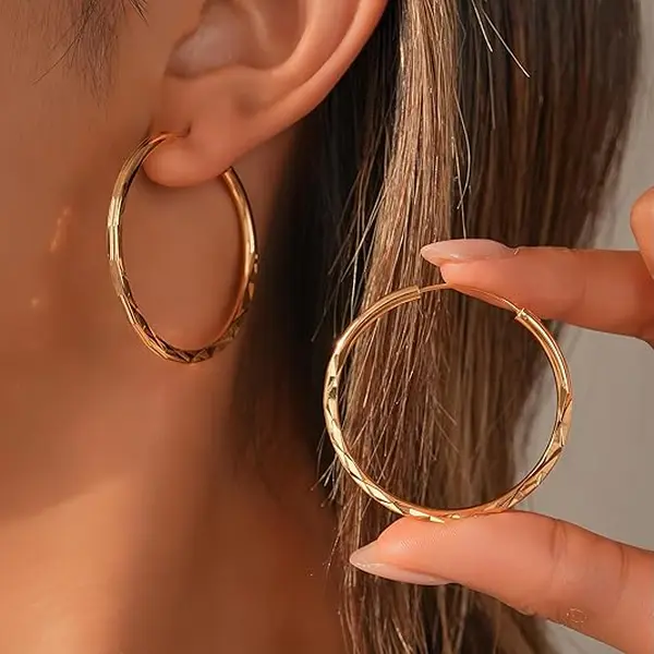 2026 Women's Fashion Gold Plated Hoop Earrings Elegant Chandelier Drop Statement Jewelry for Party Gifts Versatile Stylish Design Accessories