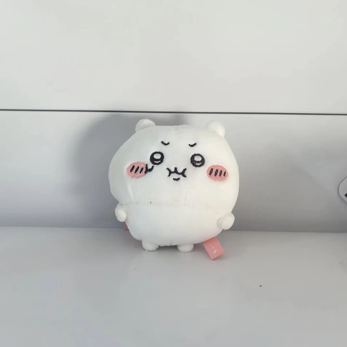 New Chiikawa Super Cute Chestnut Flying Squirrel Plush Doll - Smirk Face, Usagi Hachiware Design, Back Packaging Decoration Gift Item