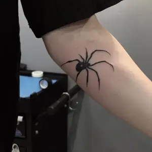 High-Quality Waterproof Temporary Tattoo Stickers, Realistic Spider Design, Perfect for Men & Women, Long-Lasting Adhesive Tattoos