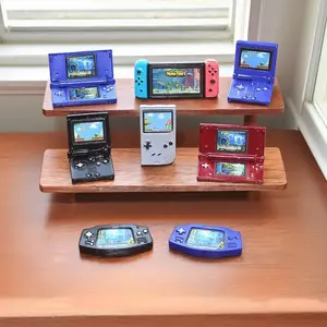 Retro Mini Gaming Console 1:6 Scale – Tiny Display Piece for Collectors & DIY Dioramas, Perfect Holiday Decoration or Gift