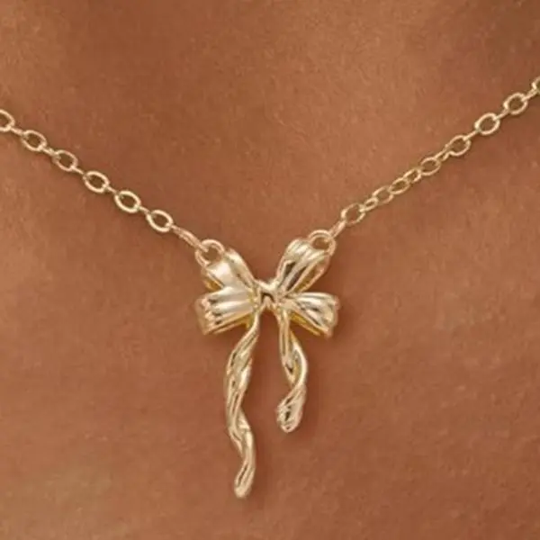 Txdvbls Bow Pendant Necklace for Women Dainty Cute Small Tiny Bow Pendant Choker Chain Necklace Minimalist Trendy Christmas Valentine's Day Gifts for Her   Valentine's Day