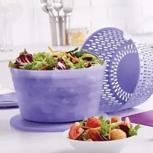 Salad spinner Salad spinner