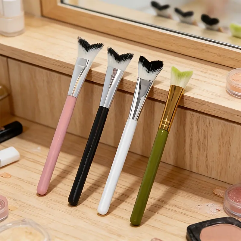 Women's 1pc Fishtail Pointed Nose Shadow & Highlighter Brush - Contour, Fine-Tipped Eyes Brushes, Angled Tip, Sensitive Beige, Eyebrow-Like Strokes, Powder/Liquid Makeup, Cheekbone/Jawline Use, Optional Gift Item (Type A), Contour Eyes Brushes