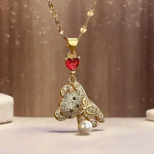A Lovely Bear Pendant Necklace with Synthetic Zircon and 18K Gold Plated, Heart-Shaped Ornament, Elegant Jewelry for Everyday and Banquet Occasions-Suitable for All Seasons