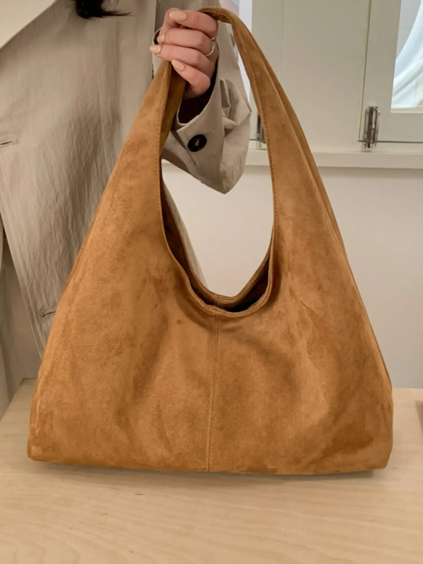 Women's Vintage Suede Shoulder Bag, Casual Commuter Crossbody Purse, Fall Winter Handbag, Casual Fashion Bag, Plain Design, All Seasons, Everyday Crossbody Bag