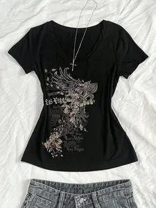 Women's Vintage Fitted Lightweight T-Shirt with V Neck, Short Sleeve, Artistic Vine Leaf Graphic Pattern, Comfortable Casual Style for Travel and Daily Wear