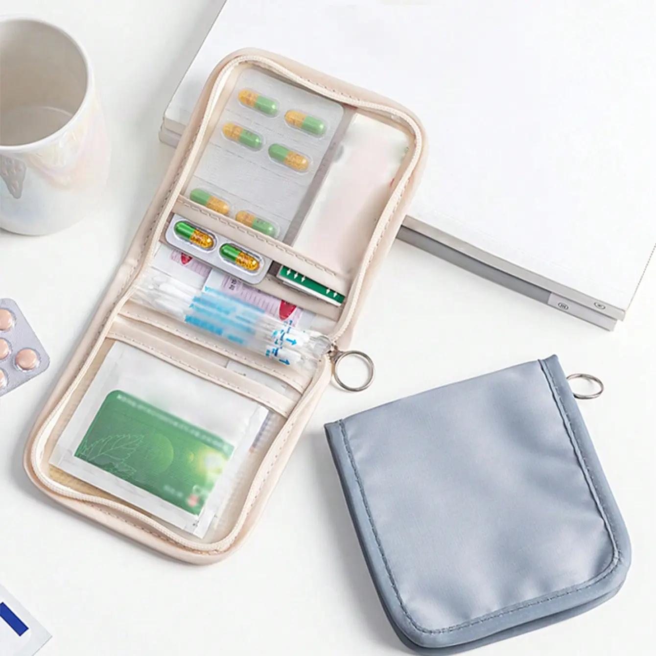 1PCS Multifunctional Fabric First Aid Kit Bag, Portable Medical Emergency Set, Outdoor Travel Medicine Storage Pouch, Dorm Room Essential, Emergency Home Supplies, Emergency Gear