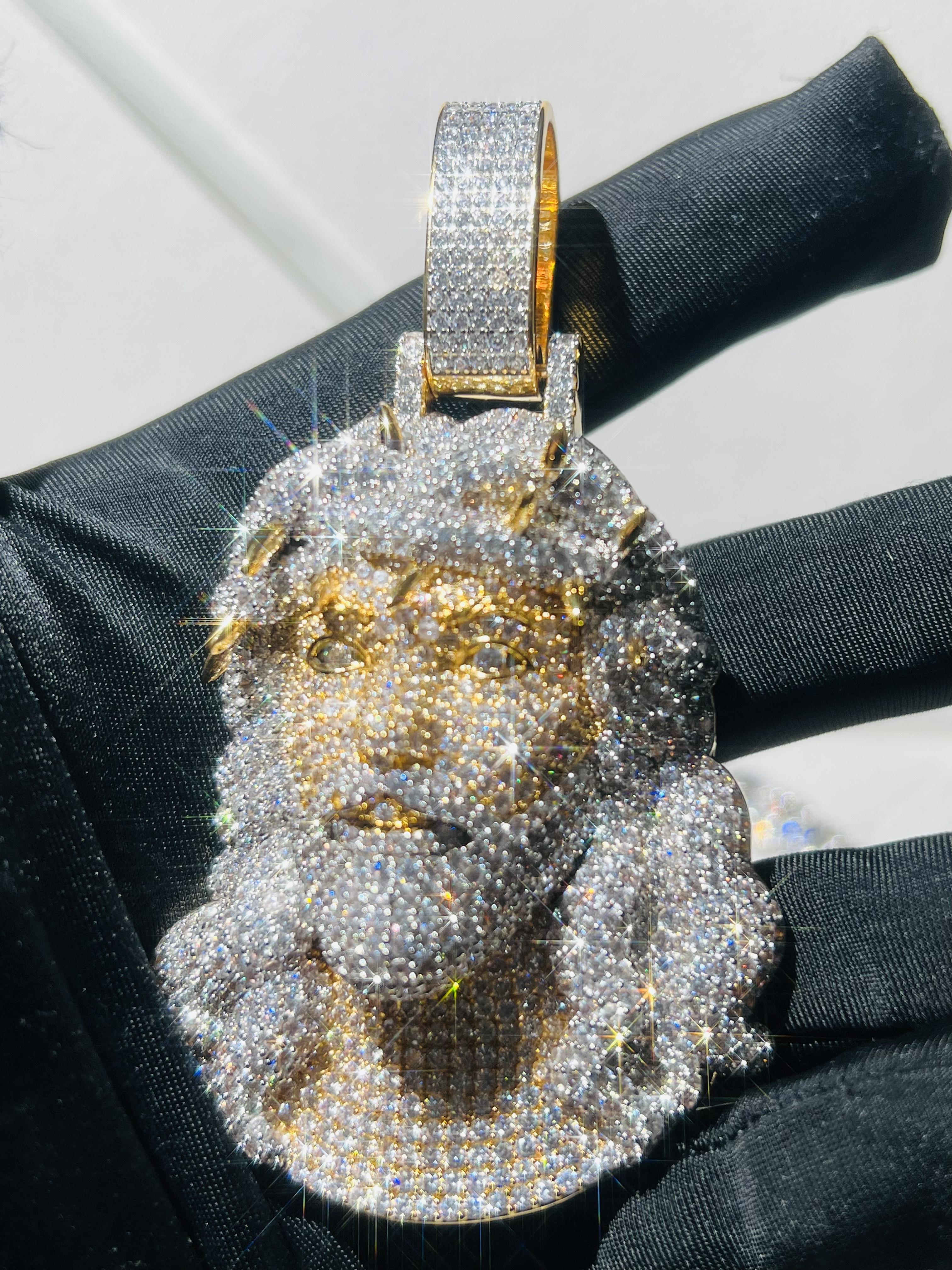 Custom pendant chilled hip-hop Jesus accessory mixed color high-grade glory hip-hop hoarfrost pendant fashionable men's VVS diamond Jesus pendant, gift for friends and family, anniversary gift, birthday giftFree Shipping+7-15 Day Delivery