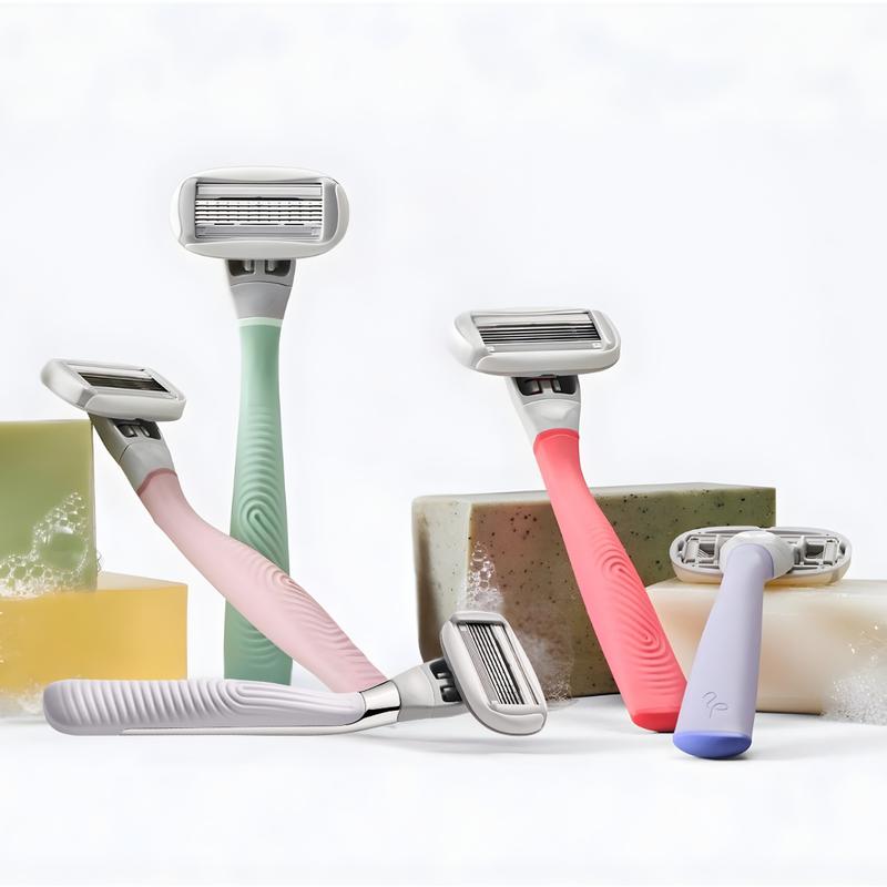 Everyday Shower Bundle: 2-in-1 Body Wash & Shave Cream with Razor and shower hook