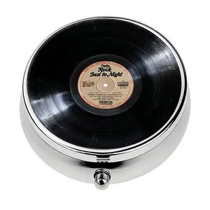 Single Layer Medicine Box, Three Compartment Design, Rock Music Theme, Unique Travel Gift, Ideal for Daily Use