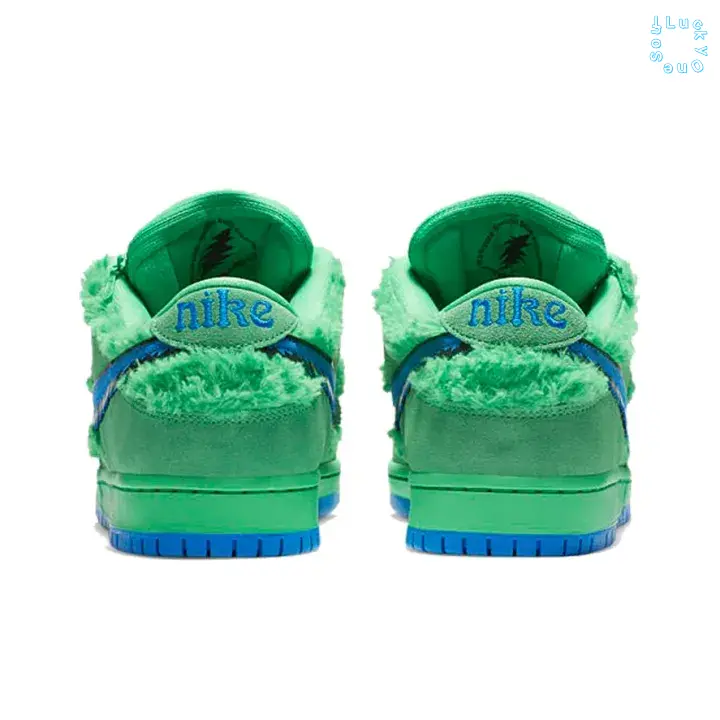 Low-top Skate Sneakers | Bright Green Fuzzy Flocking and Suede Combined Upper with Jagged Contrast Stitching Detail | Two-tone Green and Blue Flat Rubber Sole for Daily Street Skating