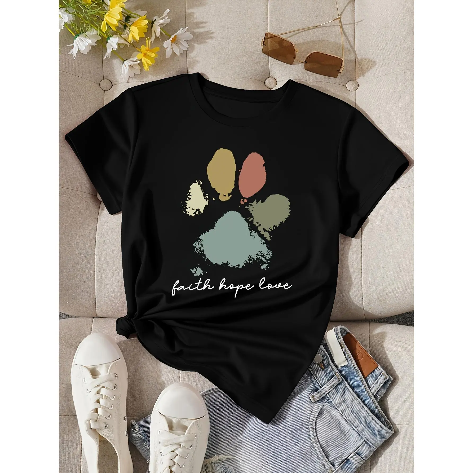 Women' & Cute Paw Print T-Shirt - Short Sleeve Round Neck Summer Top with Dog & Paw, Medium-Stretch Fabric Suitable for - Casual Wear, Machine Washable Pet-Themed Blouse