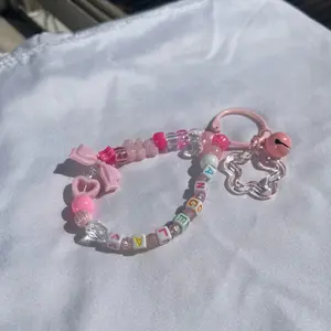 Custom Coquette Beaded Name Keychain with Pink Beads and Heart Charm for Personalized Gifts