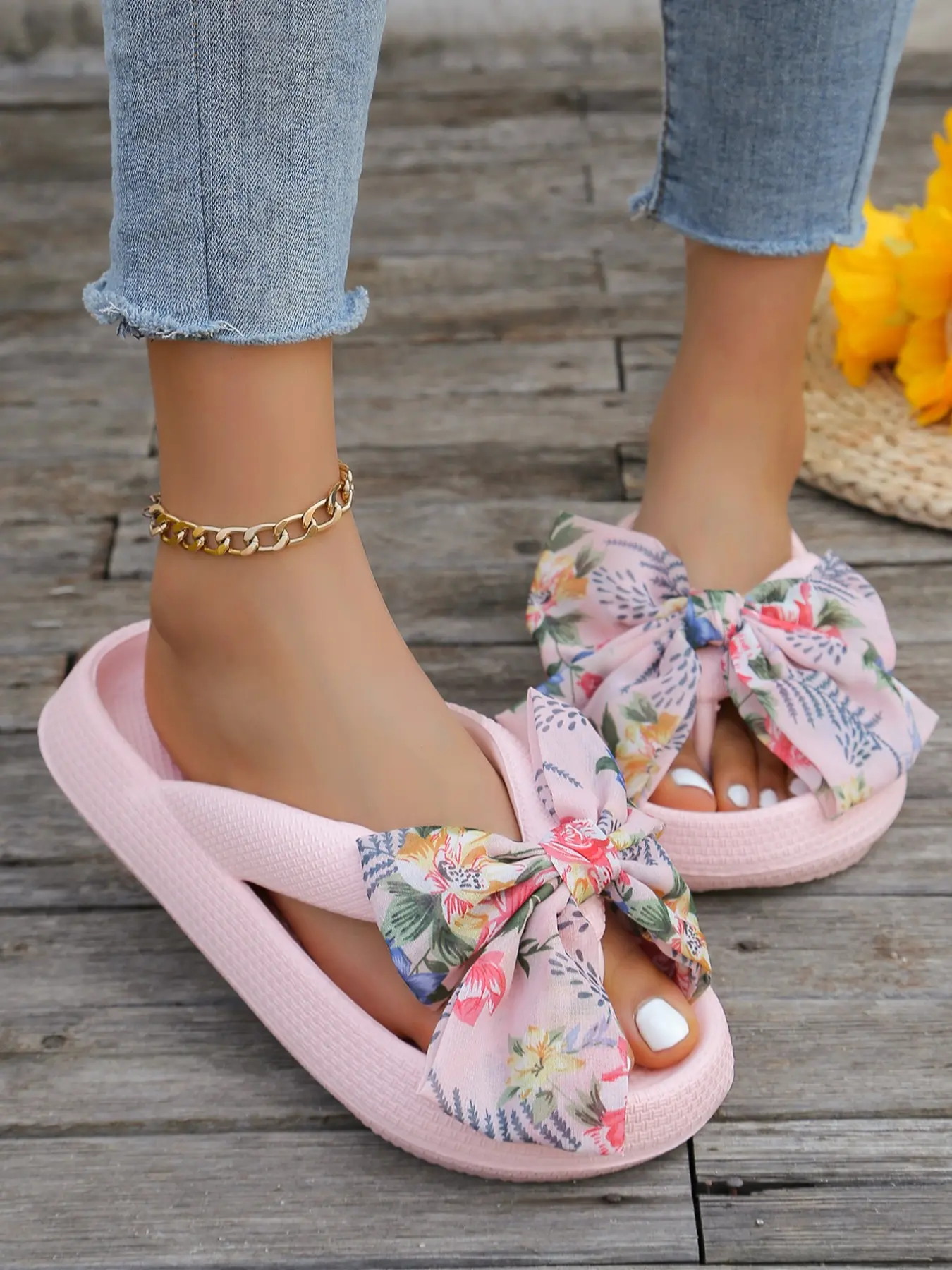 Women's Floral Bow Sandals, Summer Beach Vacation Shoes, Thick Sole Anti-Slip Plastic Slippers, Casual Outdoor Indoor Slip-Ons, Non Slip Slippers