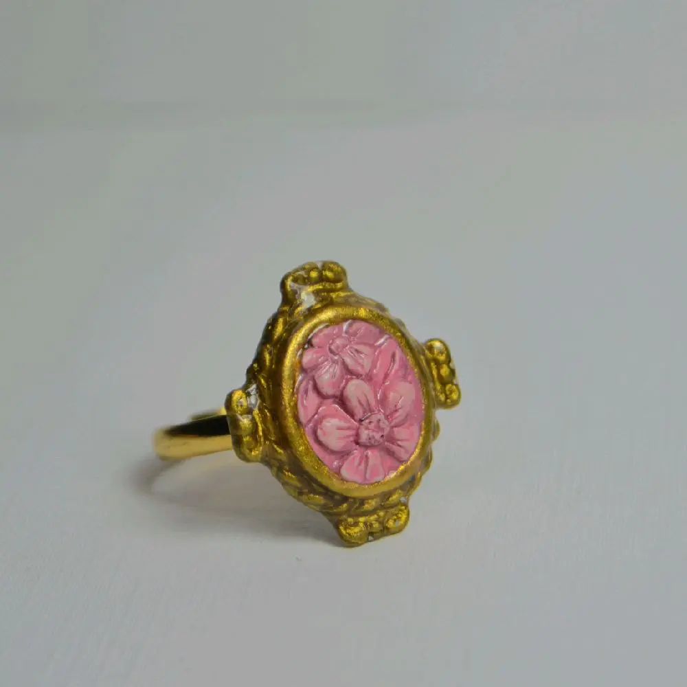 Maeve cameo ring- polymerclay ring, cameo ring, vintage ring