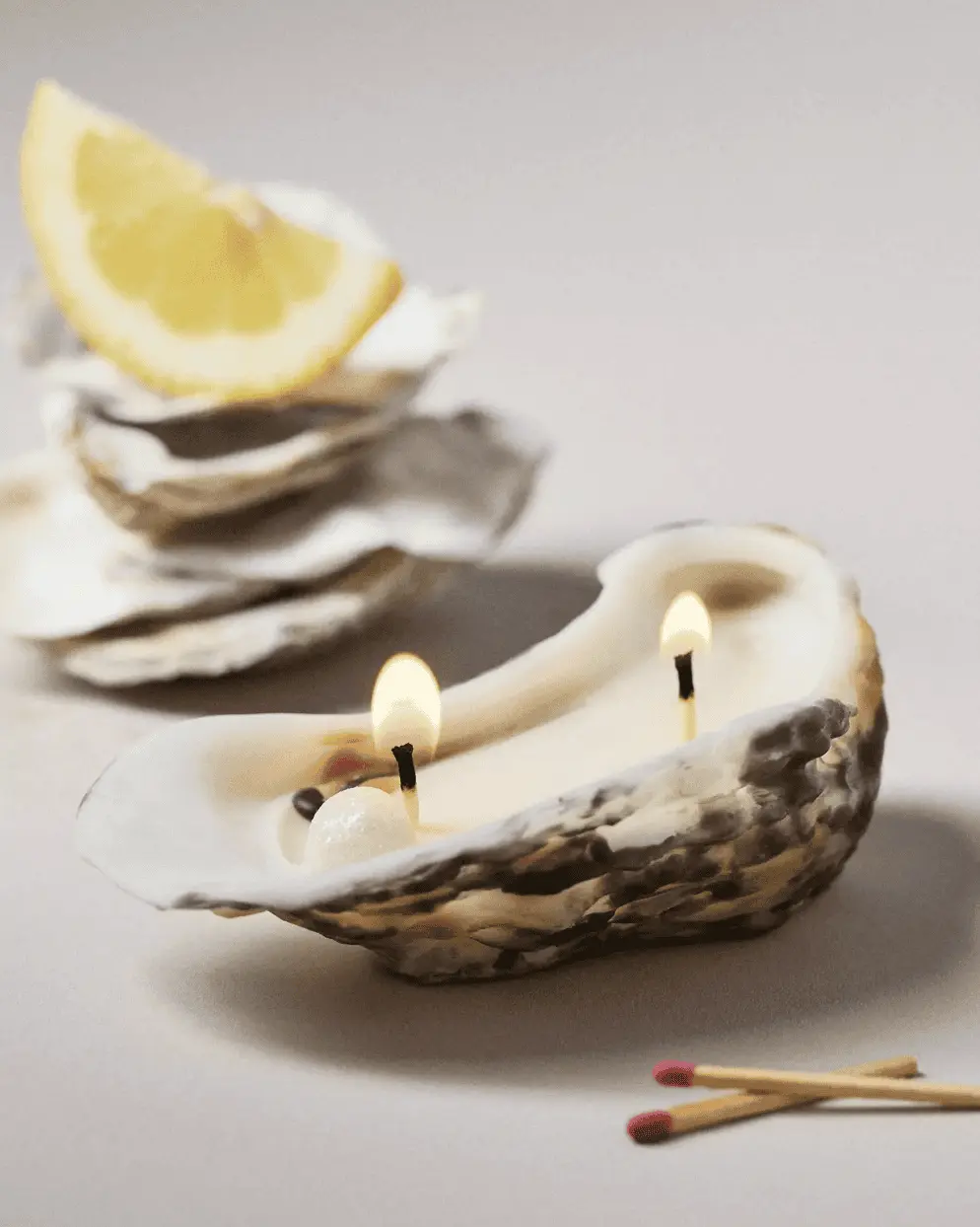 Pearl Oyster Candle