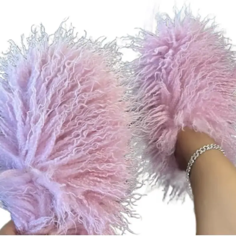Faux fur slippers