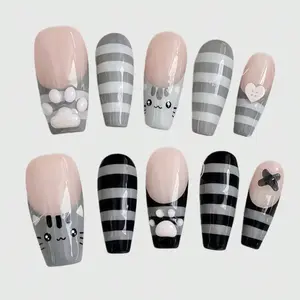 Y2K Millennial Star Cat Face Nails, Retro Polka Dot Striped Pop Art, Handmade Fake Nails, Almond Shape Nails, Casual Music Festival Date