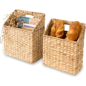 Wicker Hanging Storage Baskets, Set of 2 Wall Baskets for Accessories and Organizing Files, Mail Baskets