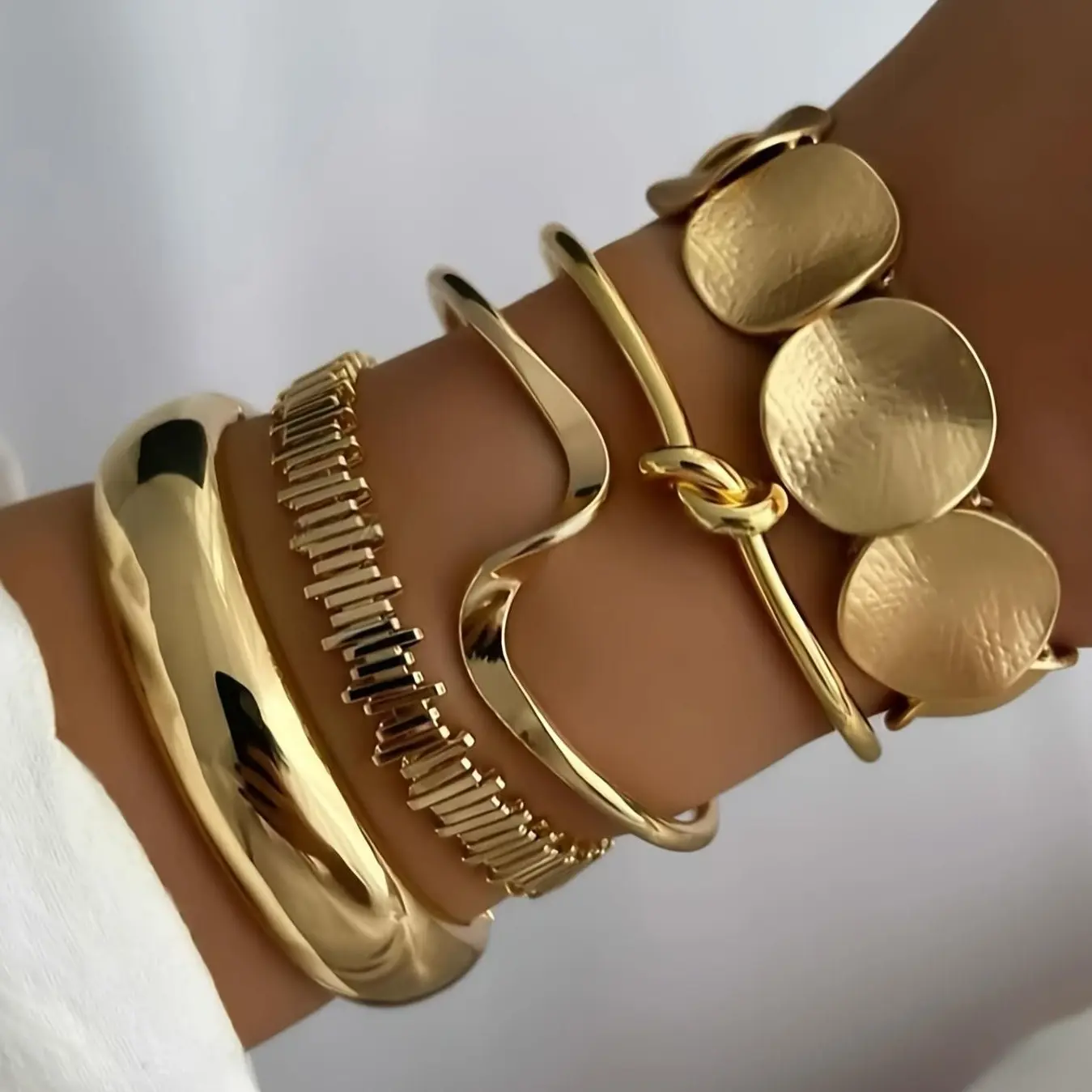 5PCS Women’s Fashion Wave Knot Bracelet Set – Stylish Irregular Geometric Design, Trendy All-Match & Exquisite Jewelry, Statement Stackable Bracelets for Party, Birthday Gift & Daily Outfits, Unique Jewelry Accessories
