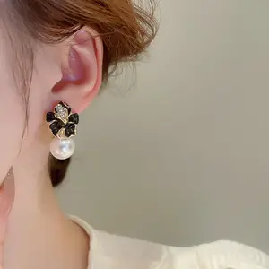 Flower earrings