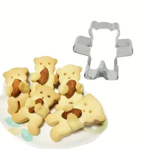 Christmas Hug Bear Cookie Cutters - Stainless Steel, Perfect for Baking Festive Treats - Suitable for Christmas, Halloween, Easter, Hanukkah, Thanksgiving