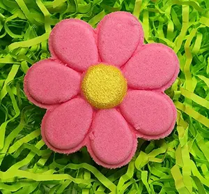 Daisy Bath Bomb,Spring Bath Bomb,Easter Bath Bomb;Mother's Day,Gifts for Her,Gifts for Mom,Bath Bomb