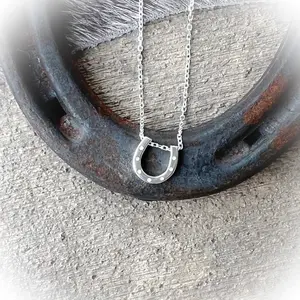 Lucky Horseshoe Dainty Necklace – Sterling Silver