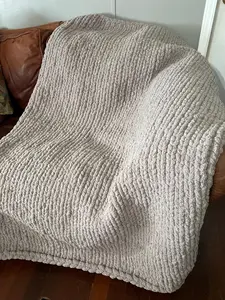 Chunky Knit blankets- handmade and customizable