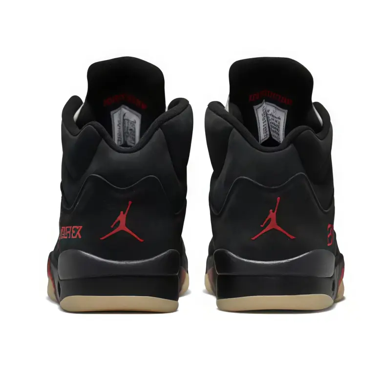 Brand New Perforated Breathable Fabric Lining Pure Black Red Inner Trendy High Top Basketball Shoes Classic High Top Style For Men And Women Inner Lining Air Circulation All Day Comfort
