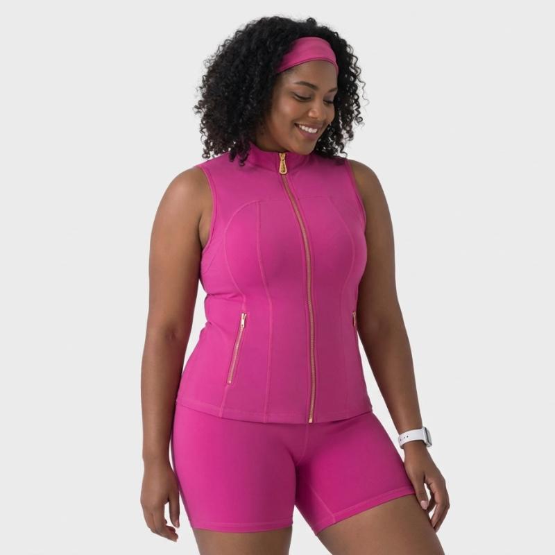 Sculpt Touch Gold Zipper Active Set – Minimalist Women's Vest & Shorts, High-Waisted Yoga Outfit