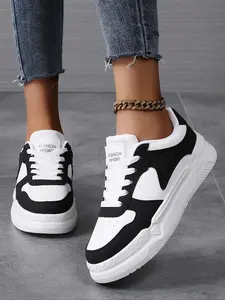 Women's Fashionable Patchwork Lace Up Skate Shoes, Casual Comfortable Breathable Sports Shoes, Female All-match Round Toe Shoes for Daily Wear, Closed