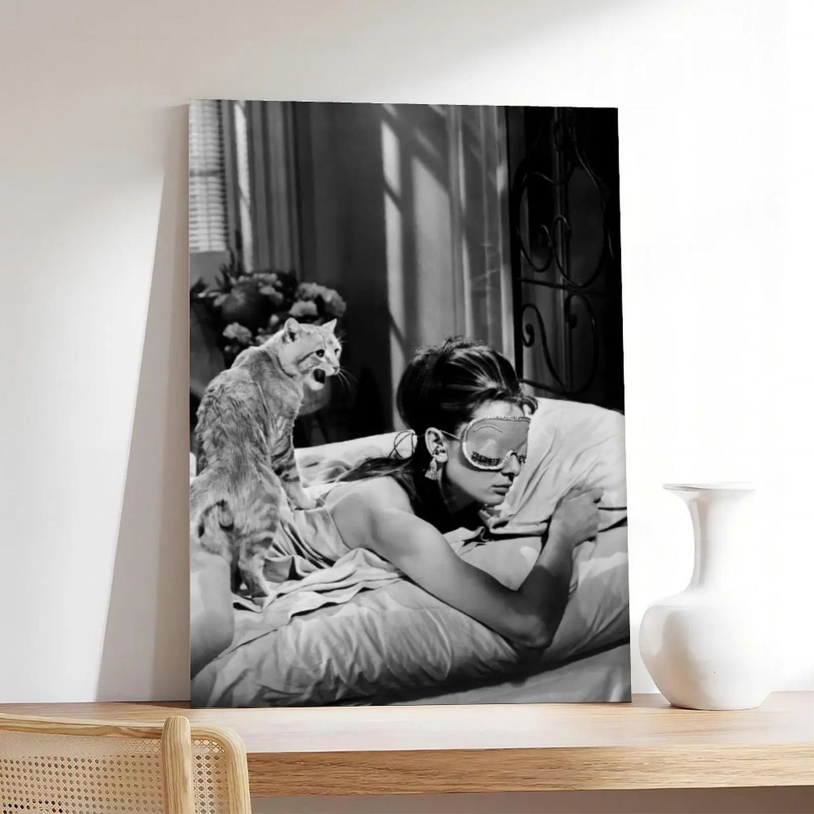 Audrey Hepburn Black And White Vintage Couple Photo Poster Print - Minimalist Neutral Artistic Unframed Wall Decoration for Bedroom, Office, Gift (Home Decor)