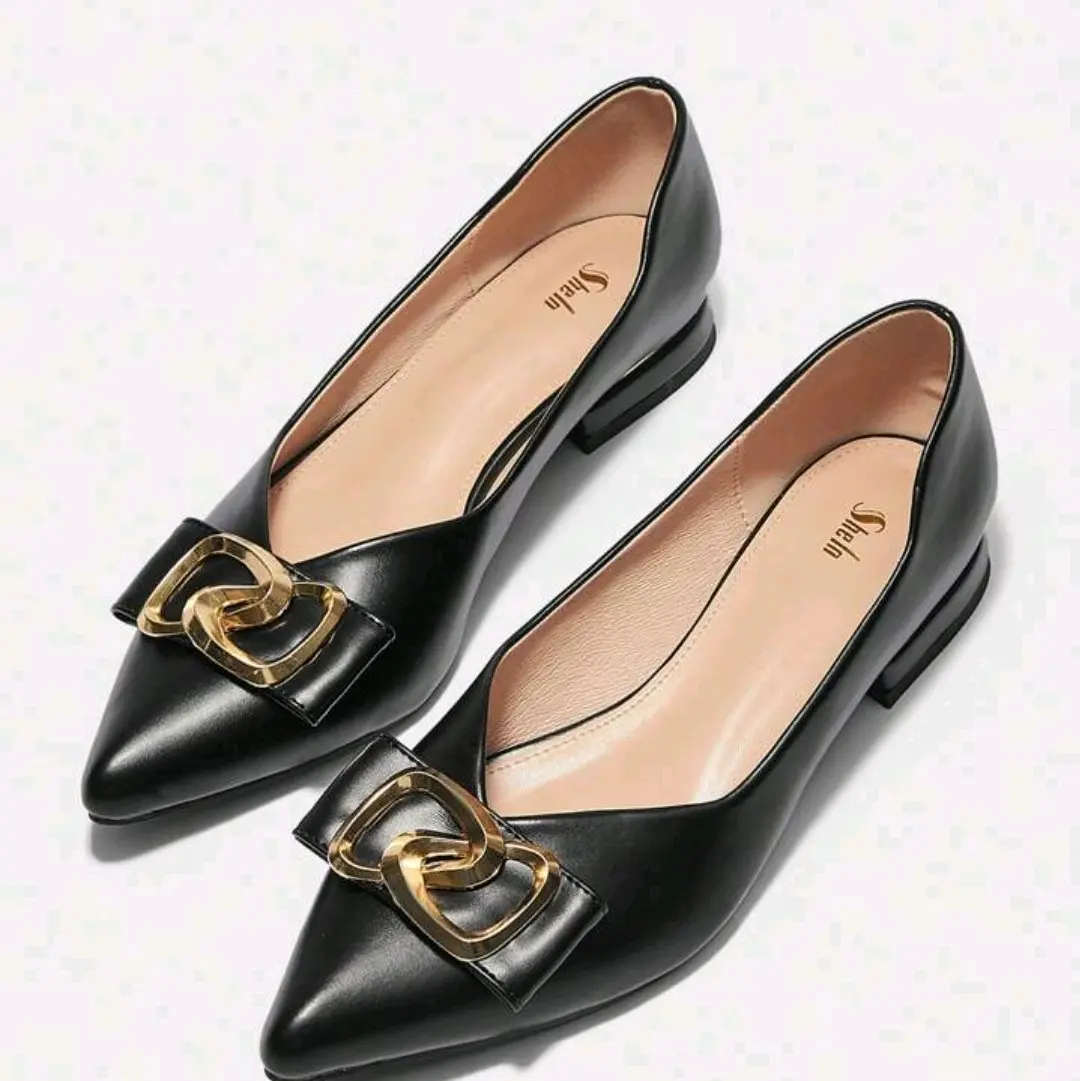 SHEIN BIZwear Women Metal Decor Flats, Elegant Flats Black