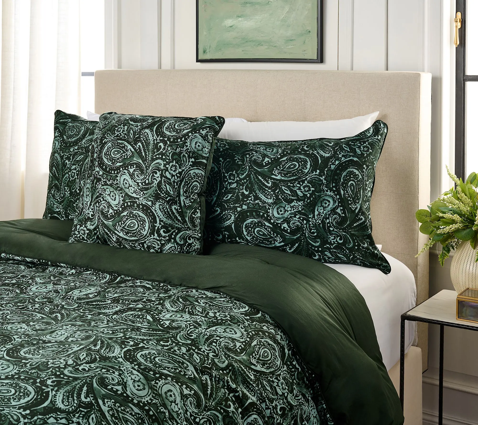 Northern Nights Paisley Comforter 4-Piece Set- Queen