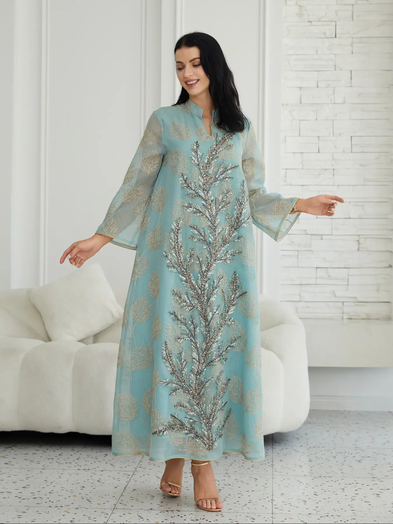 Traditional Style Women's Kaftan Dress, Elegant Sequined Mesh Long Robe, Fashionable Middle Eastern Ladies' Clothing