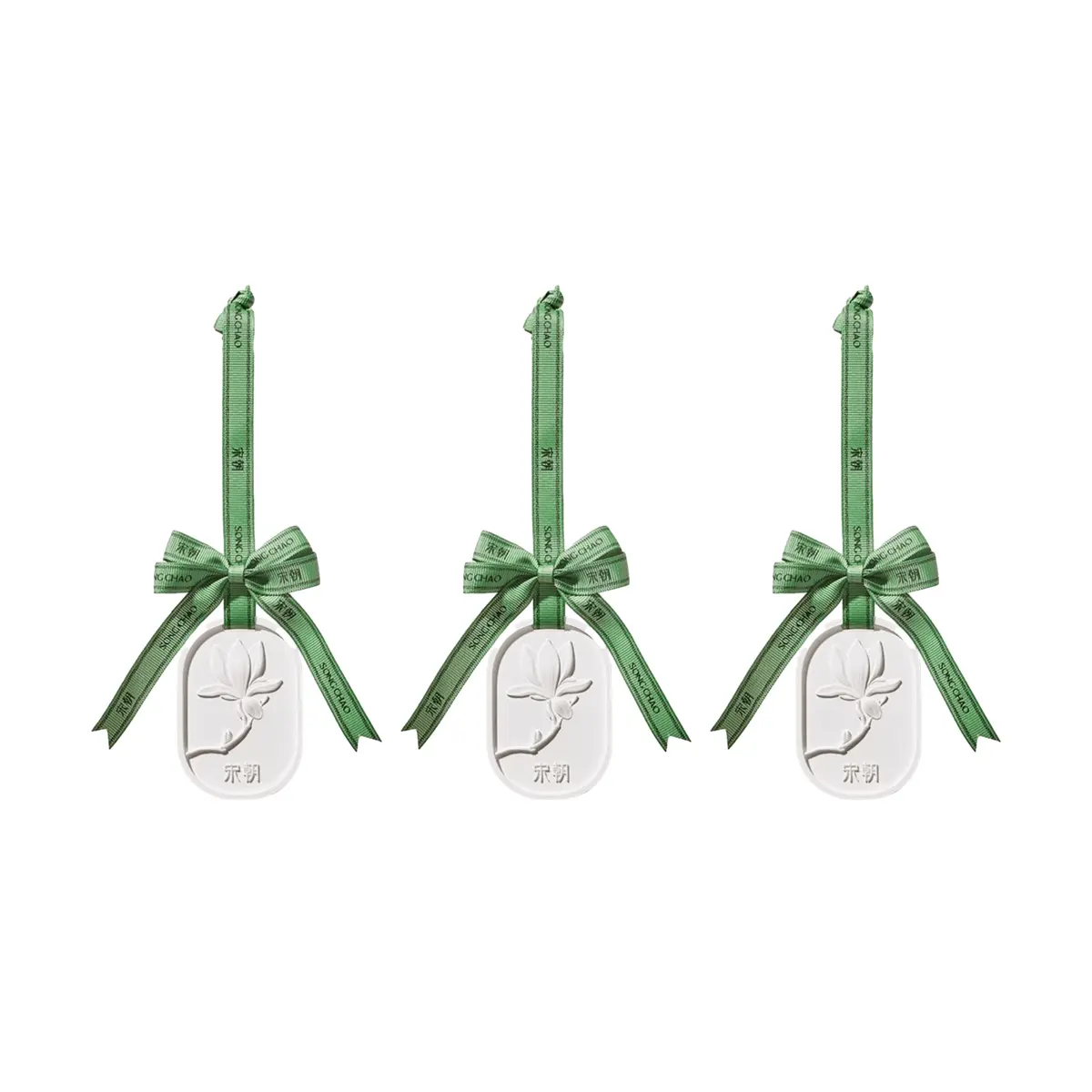 SONG CHAO 3 Pack Deodorizing Silica Gel Air Freshener Hanging Sachets for Wardrobe and Car - Lotus Scent 19g