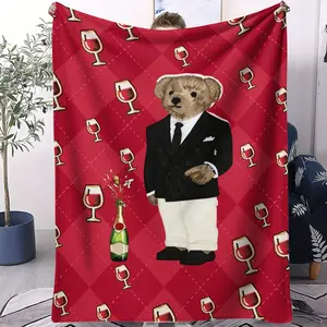 A Single-Sided Printed Plush Blanket With a Teddy Bear Pattern, Soft, Warm, And Lightweight, Suitable For Beds, Sofas, Cars, And Room Decoration