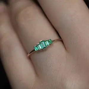 Luxurious Emerald Gemstone Ring, Vintage Geometric Design with Sparkling Zircon, Perfect for Music Festivals, Ethnic Style, Modern Art Jewelry, Gift Idea