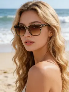 Unisex Fashion Classic Large Frame Sunglasses, Boho Style Square Plastic Frames, All Seasons Beach Vacation Accessories