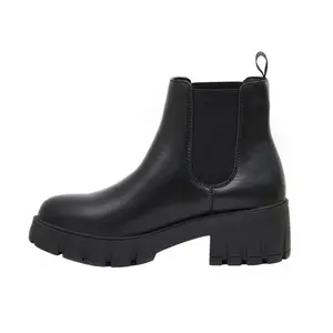 CUSHIONAIRE Women's Sasha slip on chelsea boot +Memory Foam Black 7.5