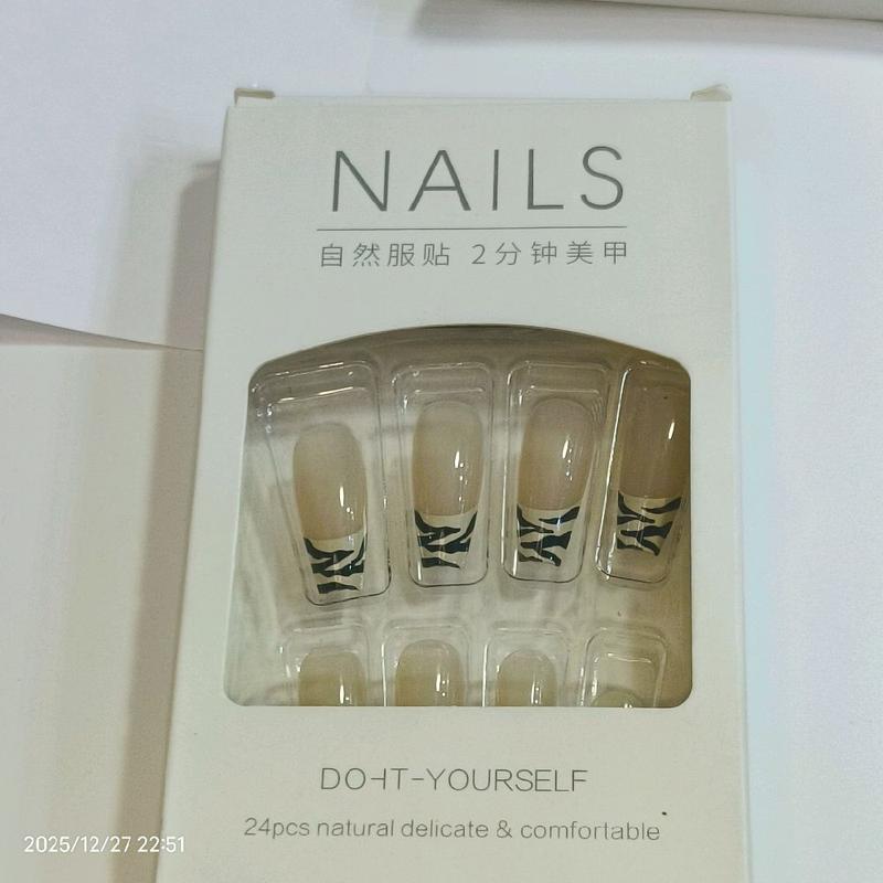 9boxes heart Press On Nails Fake Nails French Nude Nails Nail Tip with Assorted Designs and Colors microFrenchtips.